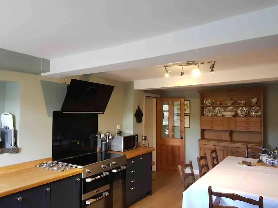 Anglers Cottage - Spacious Grade II Listed Cottage Kilnsey Velká Británie
